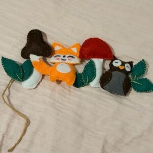 Handcrafted Felt Woodland Garland - Orange, Brown, Green